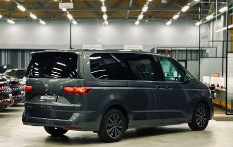 Volkswagen Multivan, 2022 год, 7 850 000 рублей, 4 фотография