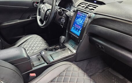 Toyota Camry, 2013 год, 1 560 000 рублей, 15 фотография