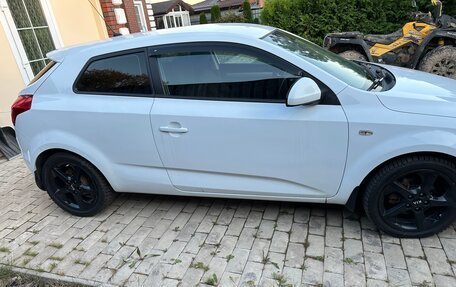 KIA cee'd I рестайлинг, 2009 год, 680 000 рублей, 3 фотография