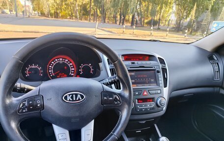 KIA cee'd I рестайлинг, 2010 год, 855 000 рублей, 11 фотография