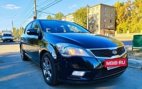 KIA cee'd I рестайлинг, 2010 год, 855 000 рублей, 6 фотография