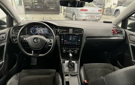 Volkswagen Golf VII, 2018 год, 2 580 000 рублей, 6 фотография