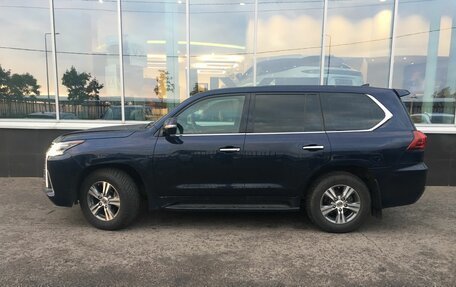 Lexus LX III, 2017 год, 8 850 000 рублей, 2 фотография