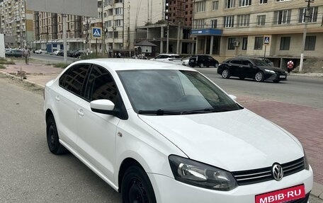 Volkswagen Polo VI (EU Market), 2013 год, 695 000 рублей, 1 фотография