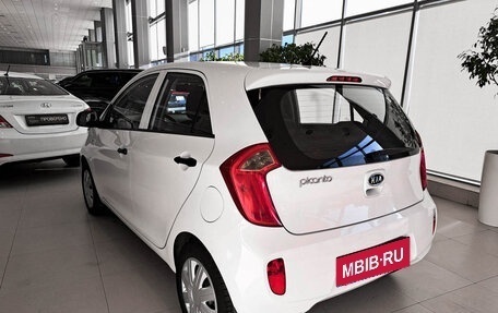 KIA Picanto II, 2011 год, 864 000 рублей, 7 фотография