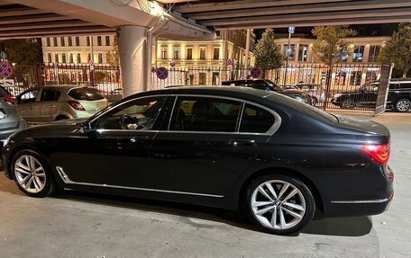 BMW 7 серия, 2015 год, 3 950 000 рублей, 5 фотография