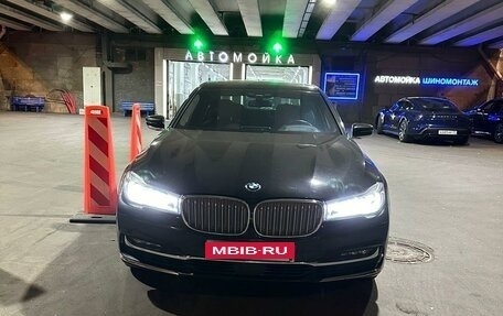 BMW 7 серия, 2015 год, 3 950 000 рублей, 2 фотография