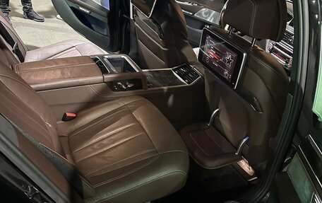 BMW 7 серия, 2015 год, 3 950 000 рублей, 12 фотография