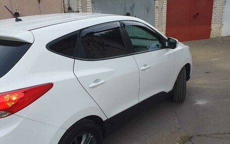 Hyundai ix35 I рестайлинг, 2015 год, 1 670 000 рублей, 10 фотография