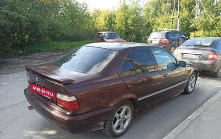 BMW 3 серия, 1991 год, 205 000 рублей, 2 фотография