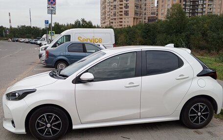 Toyota Yaris, 2020 год, 1 540 000 рублей, 4 фотография