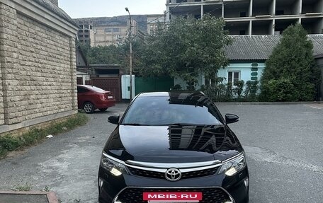 Toyota Camry, 2017 год, 2 800 000 рублей, 3 фотография