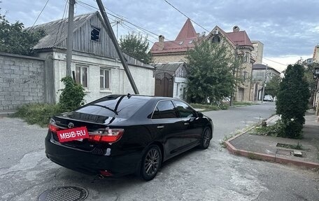 Toyota Camry, 2017 год, 2 800 000 рублей, 16 фотография