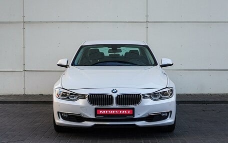 BMW 3 серия, 2016 год, 2 398 000 рублей, 3 фотография