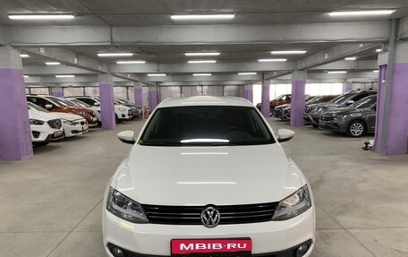 Volkswagen Jetta VI, 2014 год, 1 350 000 рублей, 2 фотография