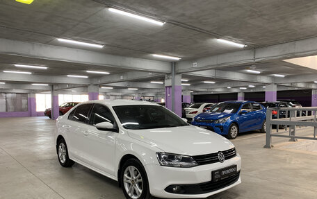 Volkswagen Jetta VI, 2014 год, 1 350 000 рублей, 3 фотография