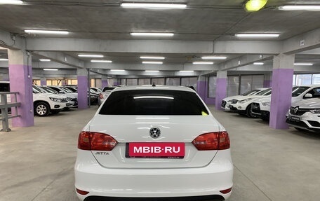 Volkswagen Jetta VI, 2014 год, 1 350 000 рублей, 6 фотография