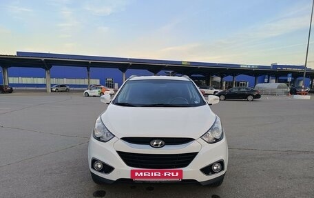 Hyundai ix35 I рестайлинг, 2012 год, 1 600 000 рублей, 2 фотография