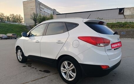 Hyundai ix35 I рестайлинг, 2012 год, 1 600 000 рублей, 5 фотография