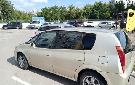 Toyota Opa I рестайлинг, 2001 год, 540 000 рублей, 12 фотография