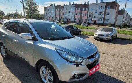 Hyundai ix35 I рестайлинг, 2011 год, 1 250 000 рублей, 5 фотография