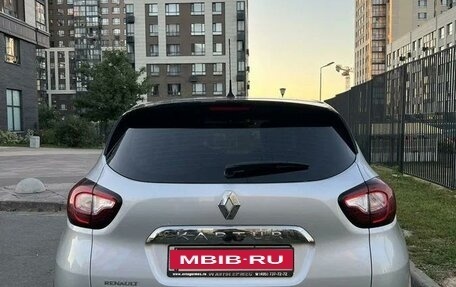 Renault Kaptur I рестайлинг, 2018 год, 1 750 000 рублей, 4 фотография