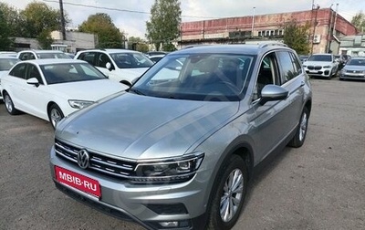 Volkswagen Tiguan II, 2019 год, 2 849 000 рублей, 1 фотография