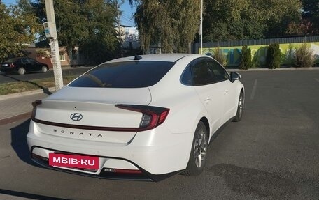 Hyundai Sonata VIII, 2021 год, 3 100 000 рублей, 3 фотография