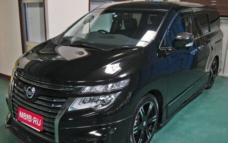 Nissan Elgrand III, 2021 год, 2 250 030 рублей, 3 фотография