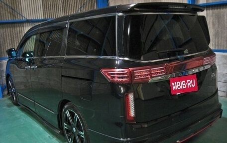 Nissan Elgrand III, 2021 год, 2 250 030 рублей, 4 фотография