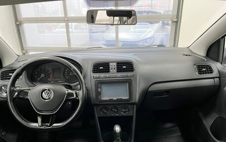 Volkswagen Polo VI (EU Market), 2016 год, 900 000 рублей, 11 фотография