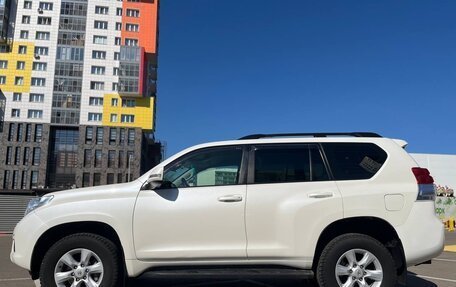 Toyota Land Cruiser Prado 150 рестайлинг 2, 2013 год, 3 050 000 рублей, 7 фотография