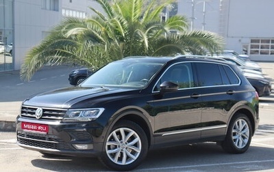 Volkswagen Tiguan II, 2018 год, 2 430 000 рублей, 1 фотография