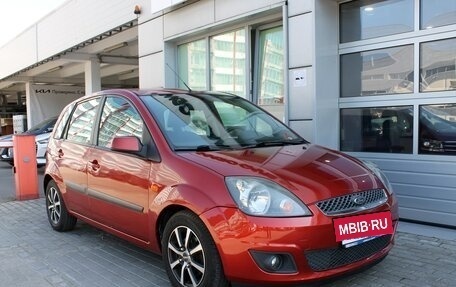 Ford Fiesta, 2006 год, 560 000 рублей, 2 фотография