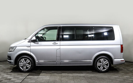 Volkswagen Multivan T6 рестайлинг, 2015 год, 3 498 000 рублей, 8 фотография