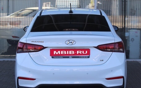 Hyundai Solaris II рестайлинг, 2017 год, 1 370 000 рублей, 4 фотография