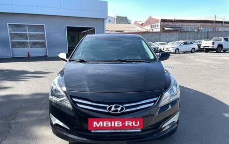 Hyundai Solaris II рестайлинг, 2014 год, 1 100 000 рублей, 2 фотография