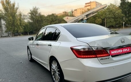 Honda Accord IX рестайлинг, 2013 год, 1 700 000 рублей, 5 фотография