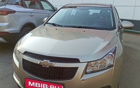 Chevrolet Cruze II, 2011 год, 699 000 рублей, 1 фотография