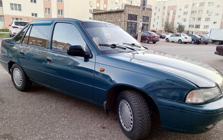 Daewoo Nexia I рестайлинг, 2004 год, 125 000 рублей, 2 фотография