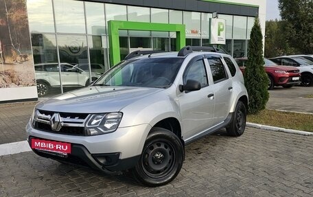 Renault Duster I рестайлинг, 2017 год, 1 350 000 рублей, 3 фотография