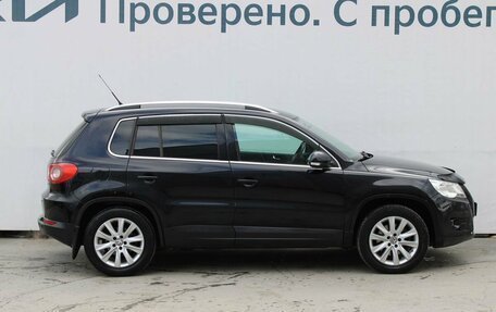 Volkswagen Tiguan I, 2010 год, 997 000 рублей, 5 фотография