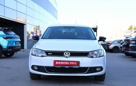 Volkswagen Jetta VI, 2014 год, 1 200 000 рублей, 2 фотография