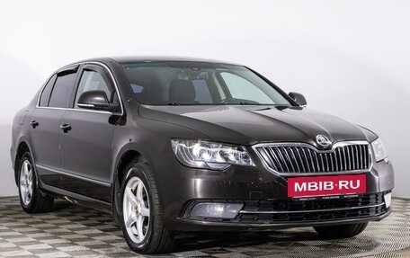 Skoda Superb III рестайлинг, 2013 год, 999 000 рублей, 3 фотография