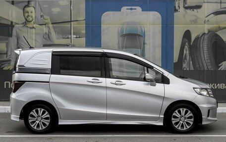 Honda Freed I, 2011 год, 1 249 000 рублей, 5 фотография