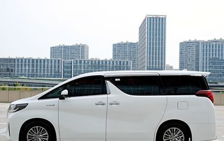 Toyota Alphard III, 2021 год, 10 950 000 рублей, 3 фотография