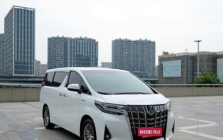 Toyota Alphard III, 2021 год, 10 950 000 рублей, 7 фотография