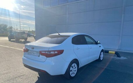 KIA Rio III рестайлинг, 2013 год, 900 000 рублей, 4 фотография