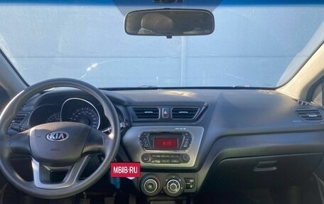 KIA Rio III рестайлинг, 2013 год, 900 000 рублей, 6 фотография