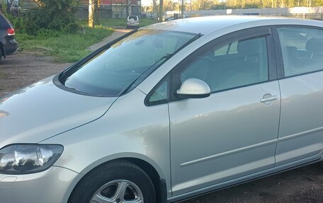 Volkswagen Golf Plus II, 2012 год, 850 000 рублей, 2 фотография